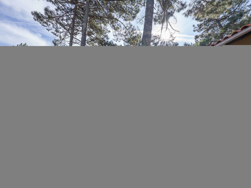 Jardins De La Pinède