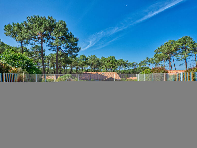 Jardins De La Pinède