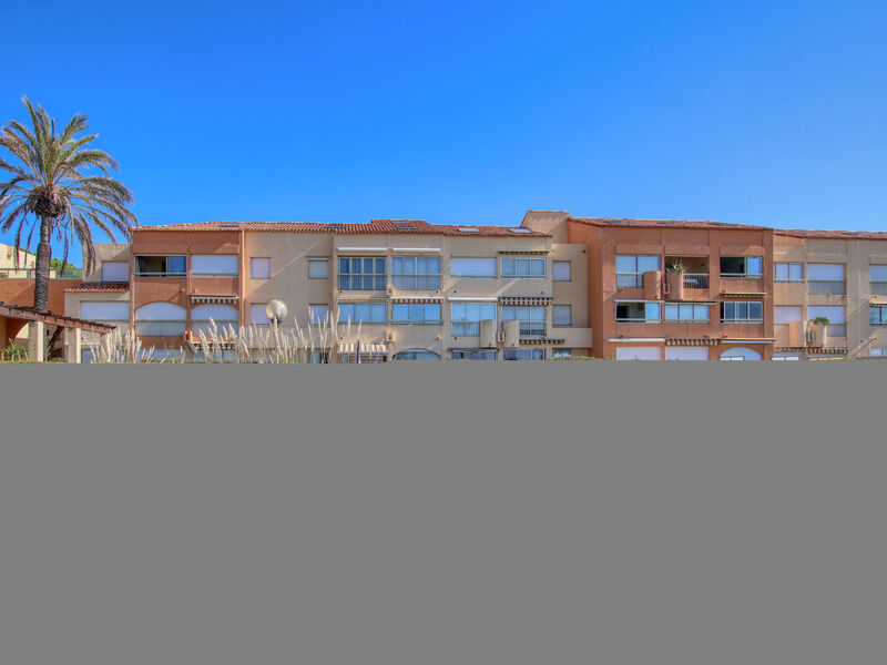 Les Marines D'Aryana