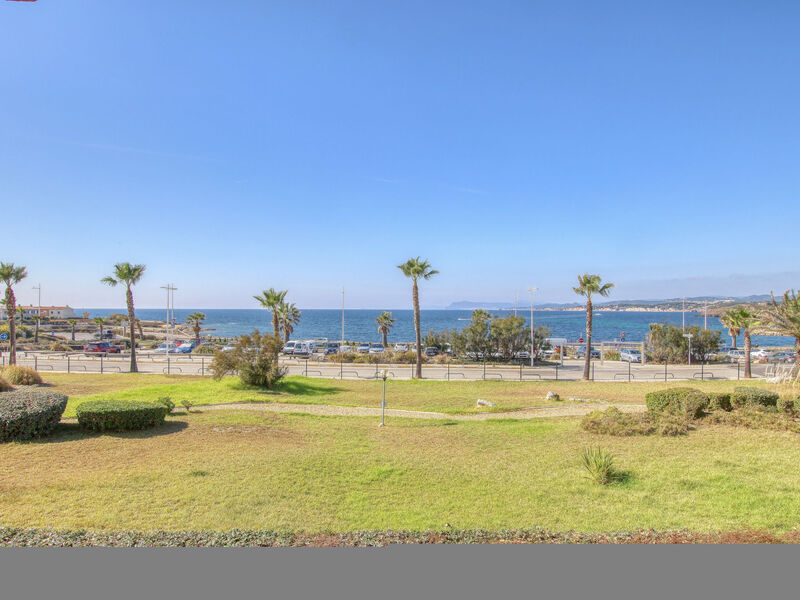 Les Marines D'Aryana