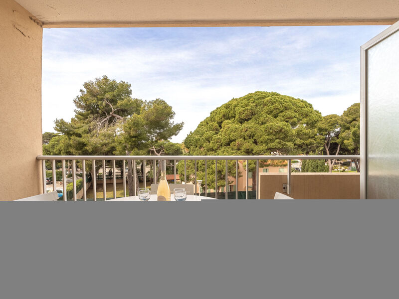 Le Port De La Gavine