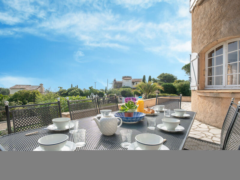 L'Escarpe Des Arbousiers