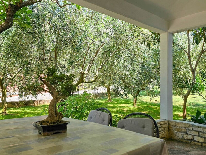 Strandnahes Ferienappartement Pjerina