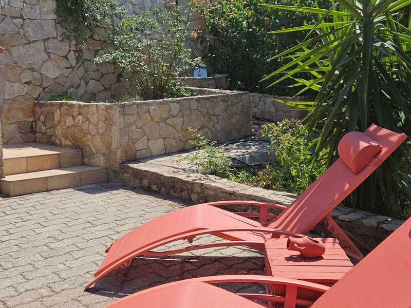 Freistehendes Zwei-Zimmer-Haus