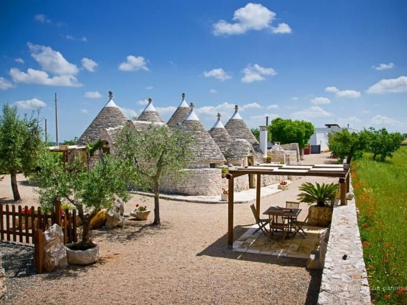 Trullo degli Archi, Entspannung und Essen und Wein