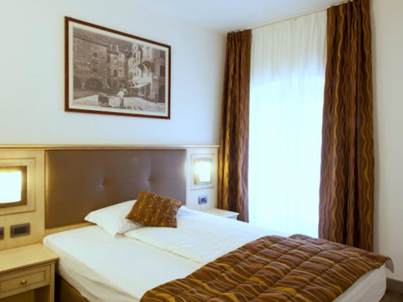 Hotel Portici