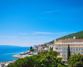 Hotel Palace-Bellevue