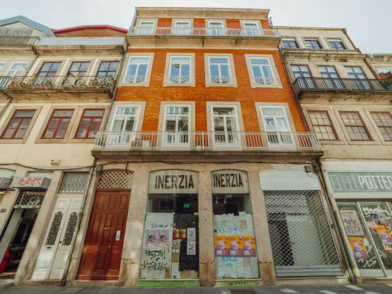 DOWNTOWN EXCELLENCE APARTMENT by VACATIONY