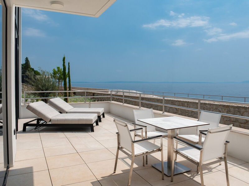 Hilton Rijeka Costabella Beach Resort & Spa