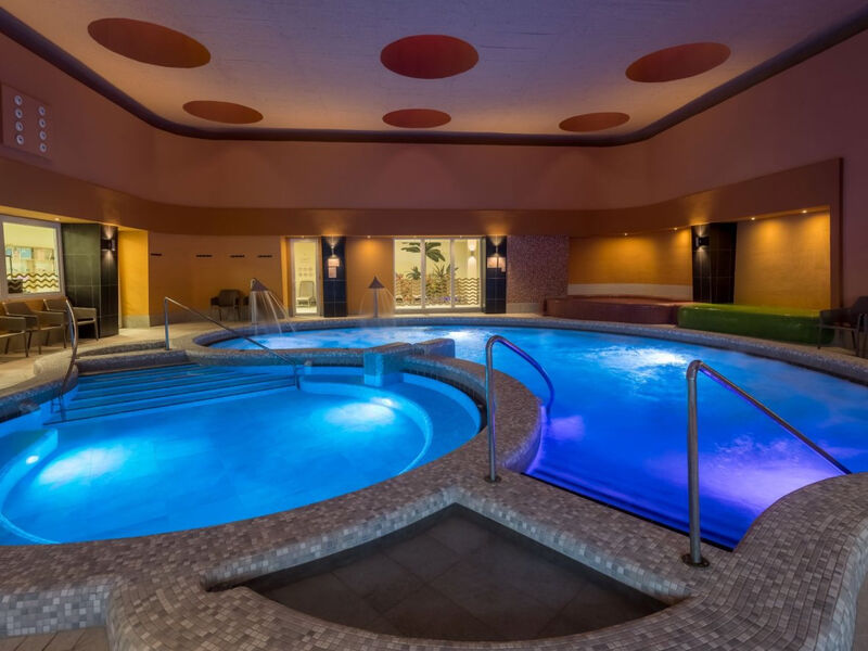 Hunguest Hotel Flóra