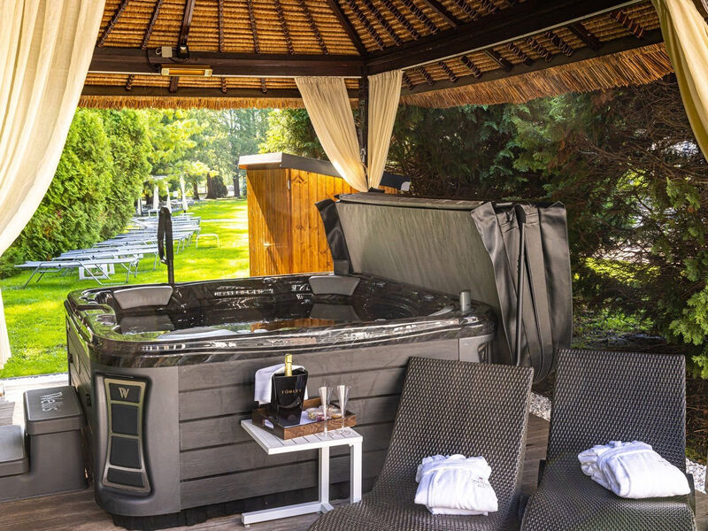 Hotel Lotus Therme A Spa