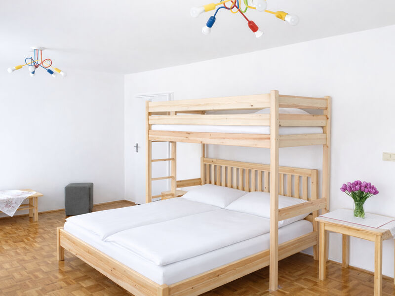 Aqua Szallo (Margaréta)