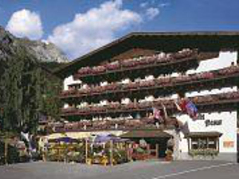 Hotel Basur