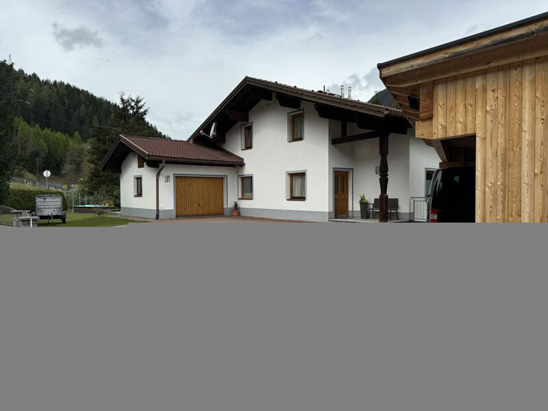 Frau Sieglinde Jordan