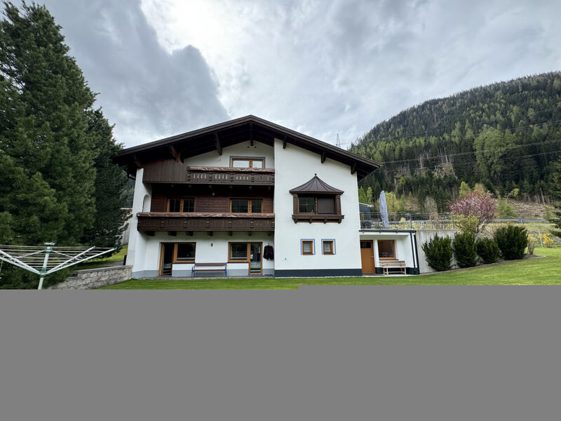 Frau Sieglinde Jordan