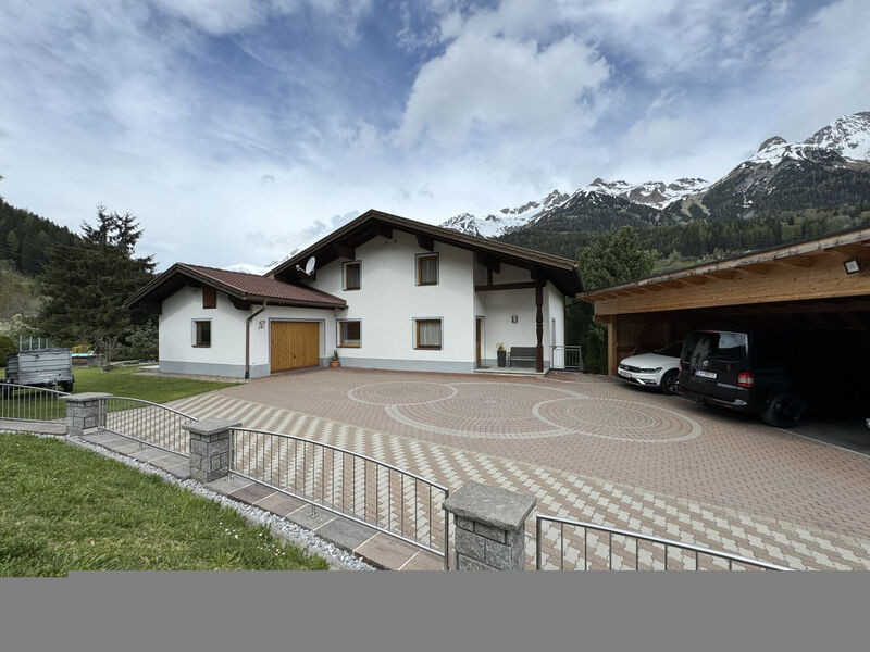 Frau Sieglinde Jordan