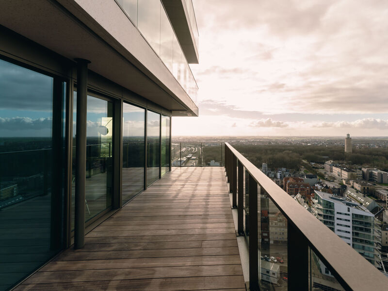 SKY Tower One