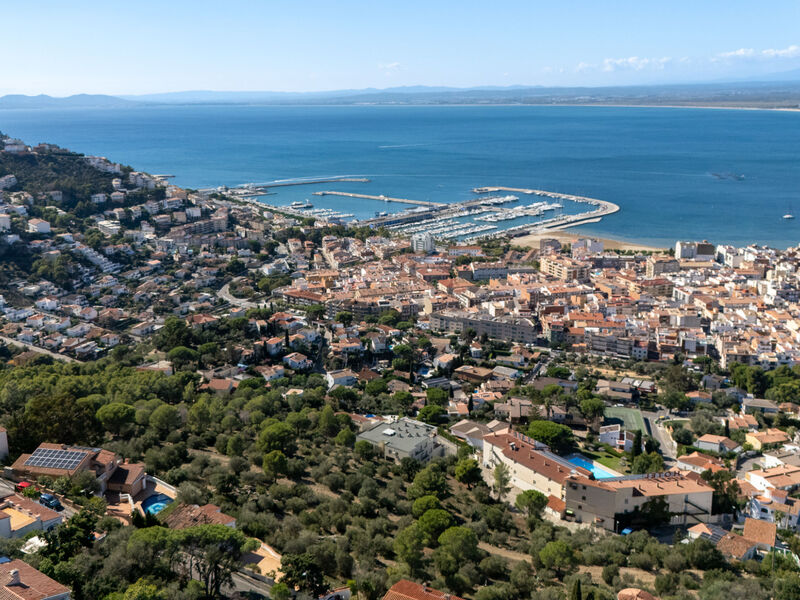 Vila Cecilia
