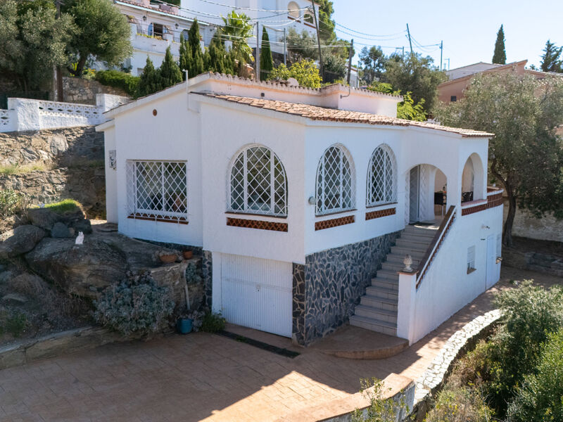 Vila Cecilia