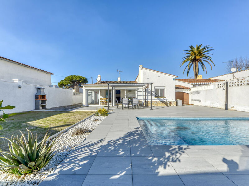 Vila Montgrí