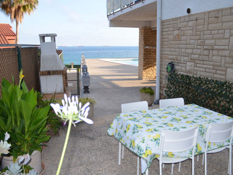 HAUS DIREKT AM MEER