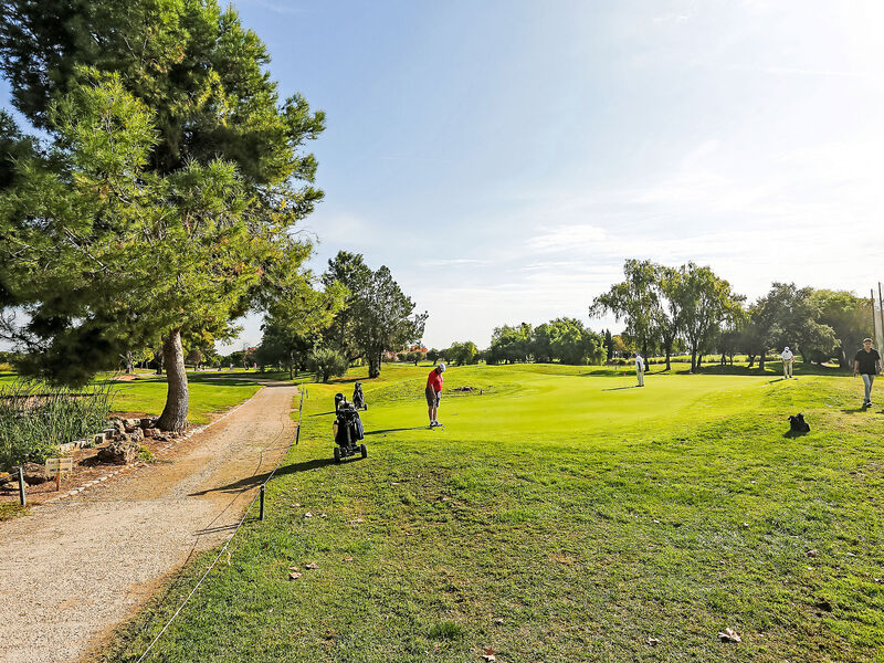 Bertoni Golf & Sea