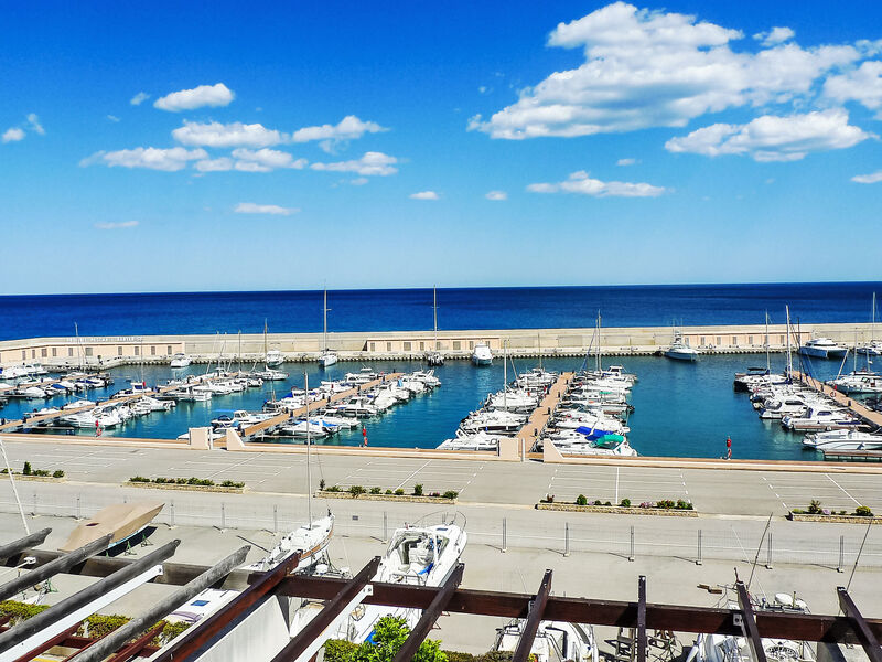 Marina Del Port