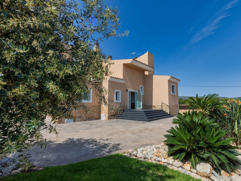 Finca Villa Roig