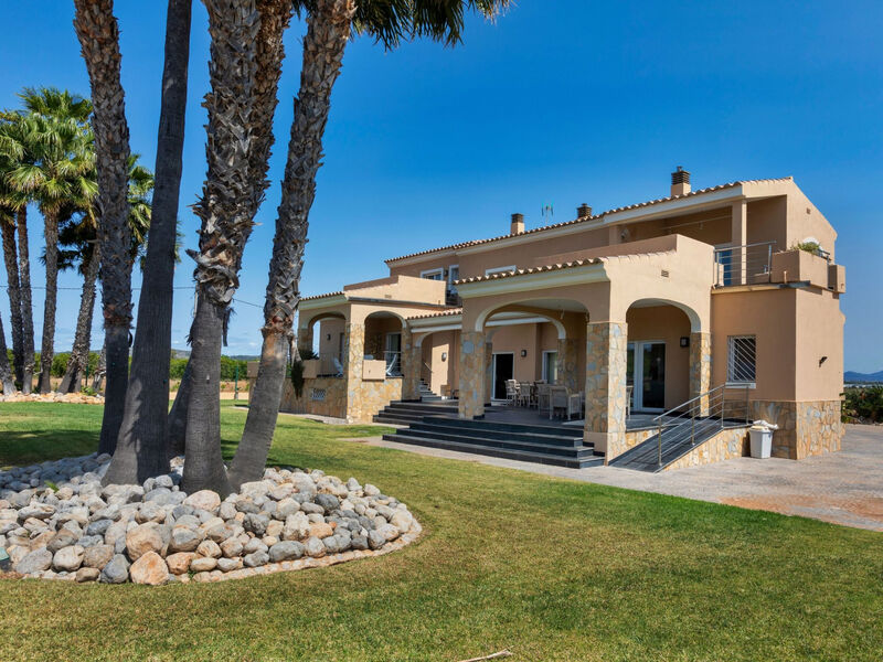 Finca Villa Roig