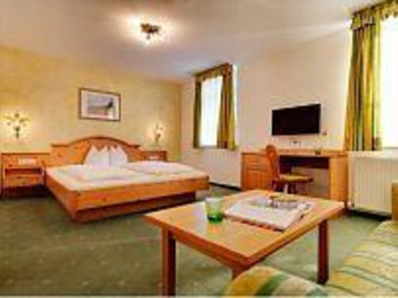 Posthotel Strengen