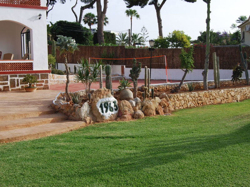 Ferienvilla, Seeblick, privater Pool und Parkplatz