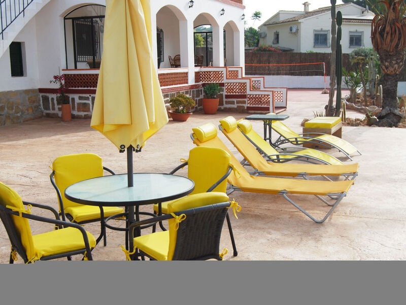 Ferienvilla, Seeblick, privater Pool und Parkplatz