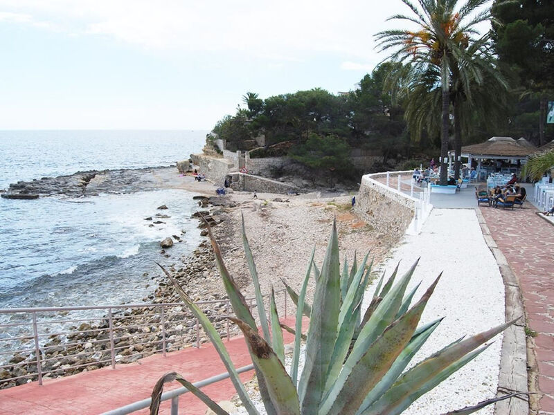 Ferienvilla, Seeblick, privater Pool und Parkplatz