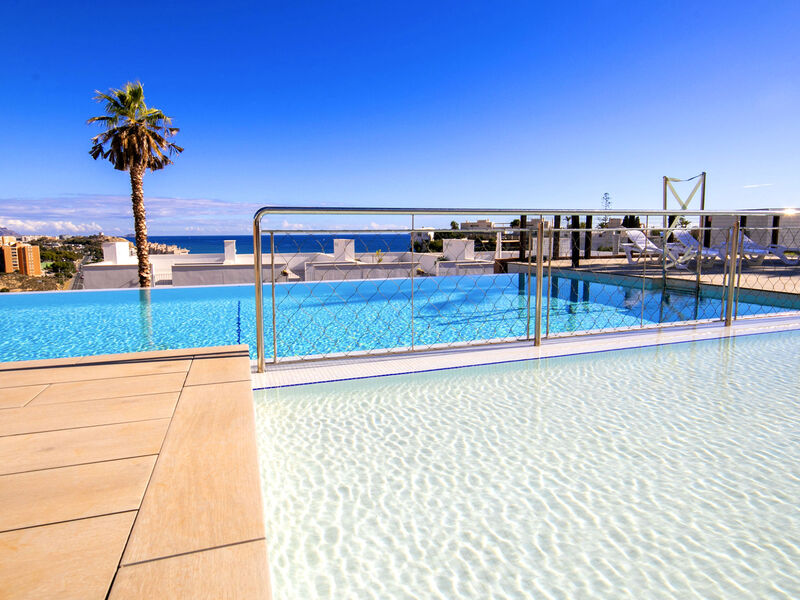 Bolnou Blue Sea