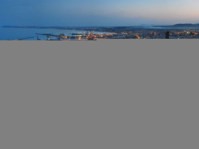 APART. GRANDE Y LUMINOSO EN EL CENTRO DE ALICANTE