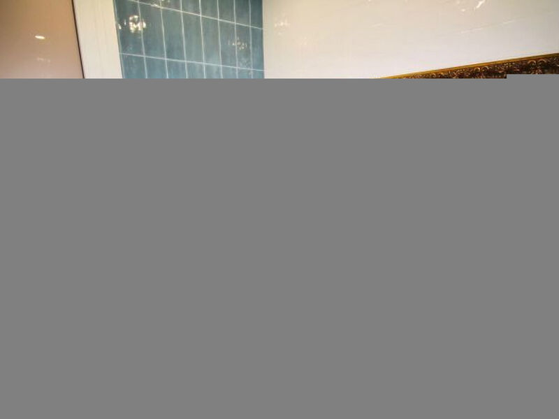 APART. GRANDE Y LUMINOSO EN EL CENTRO DE ALICANTE