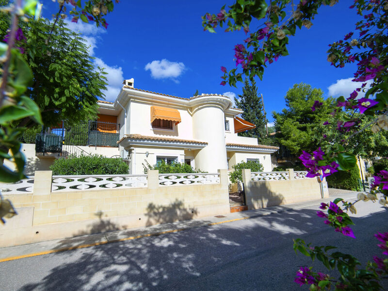 Bonalba Golf, Urb. Los Naranjos