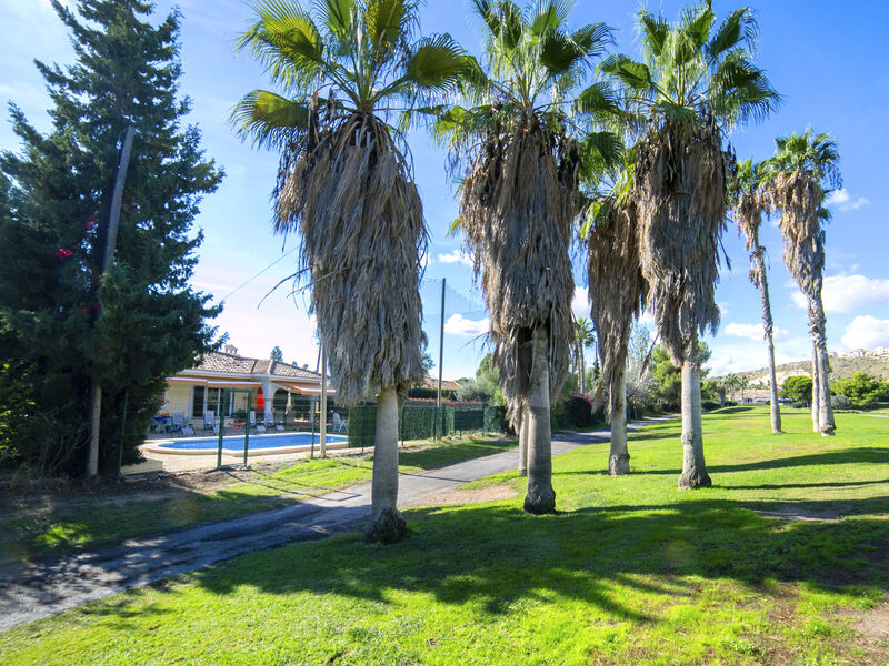 Bonalba Golf, Urb. Los Naranjos