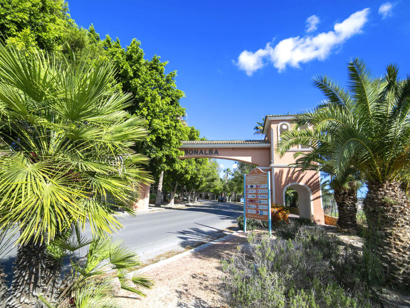 Bonalba Golf, Urb. Los Naranjos