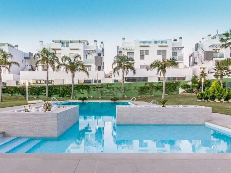 Sunny Villa