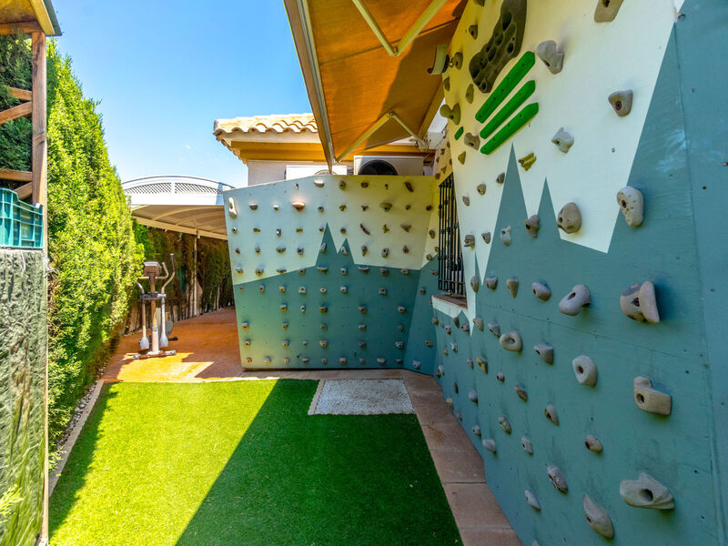 Zenia Golf