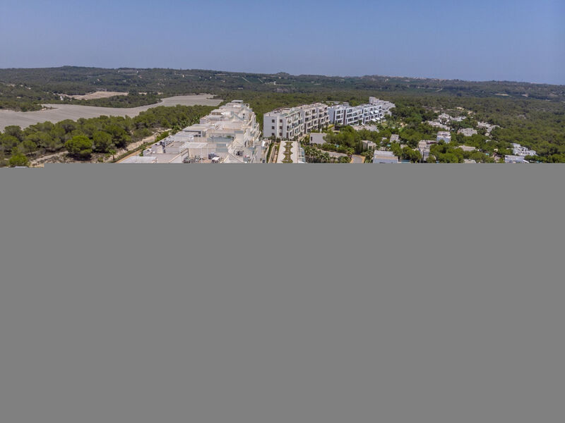 Las Colinas Golf & Country Club