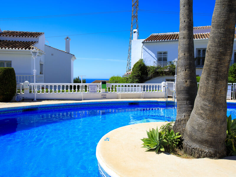 Jardines De Nerja