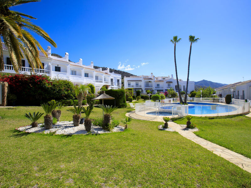 Jardines De Nerja