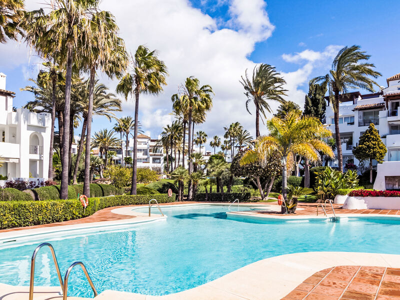 Alcazaba Beach