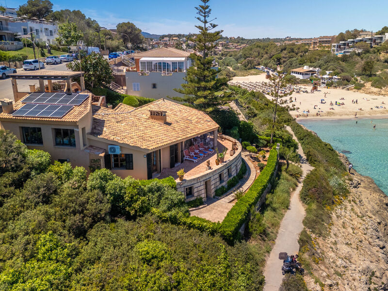 Cala Mendia Sea Views