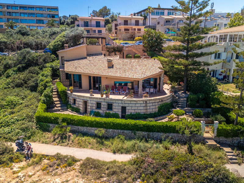 Cala Mendia Sea Views