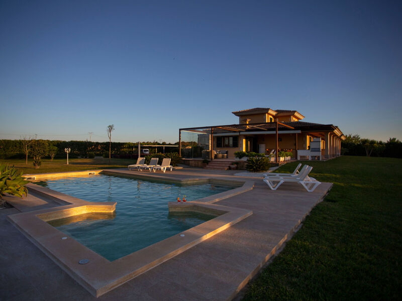 Objekt ES8219.643