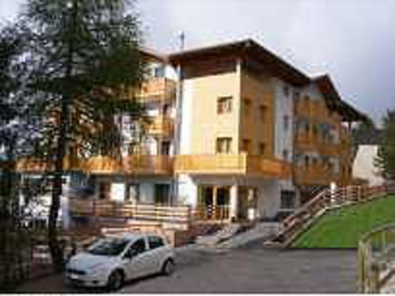 Hotel Alpine Mugon
