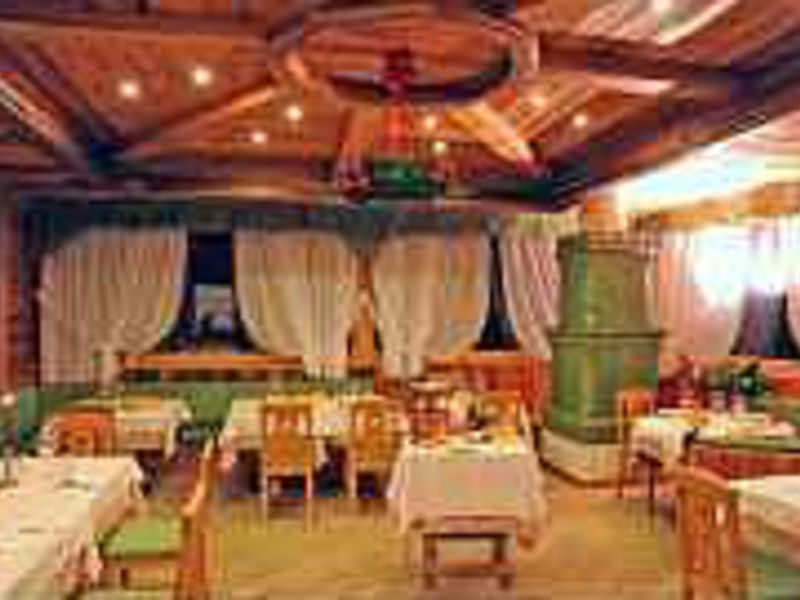 Hotel Alpine Mugon